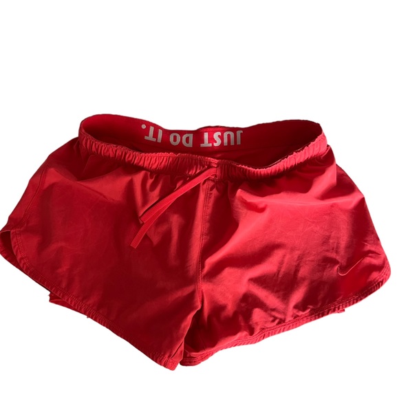 Nike - Bright Orange Athletic Shorts - US M - Picture 4 of 8